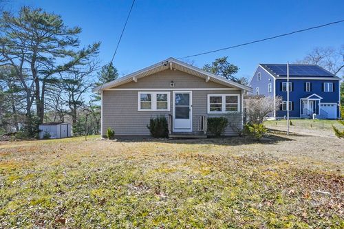 272 Glen Charlie Rd, East Wareham, MA, 02538-1200 | Card Image
