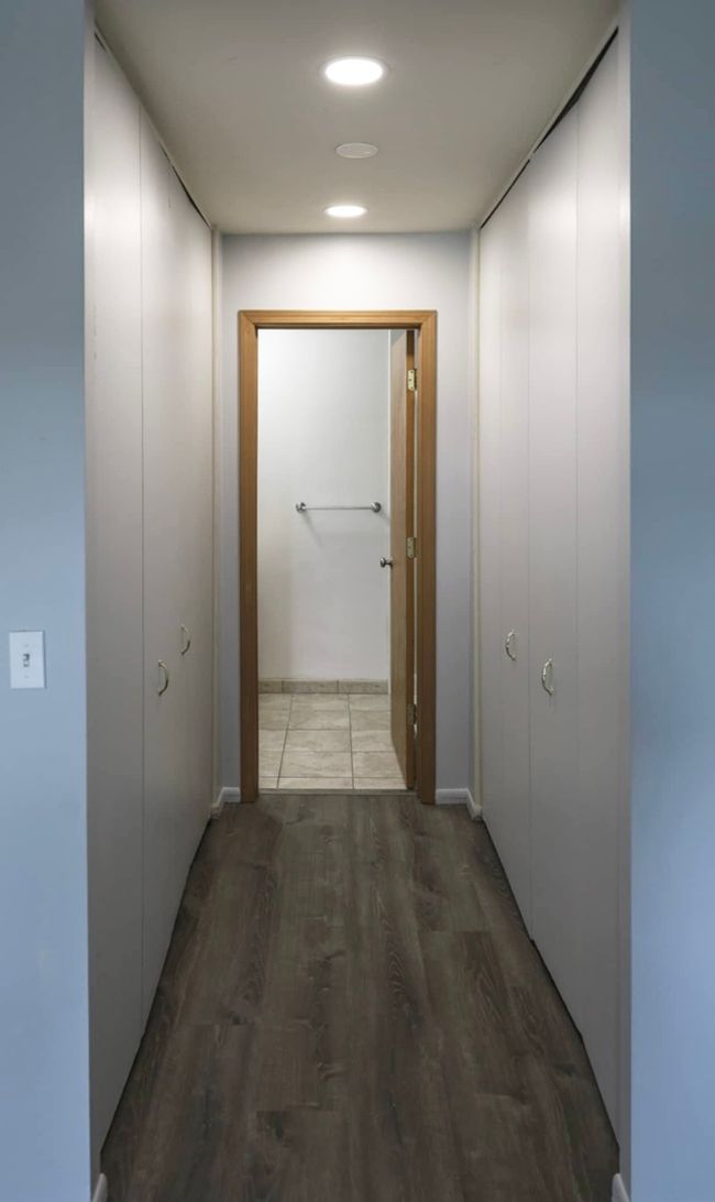 UNIT-206 - 720 Wellington Ave, Condo with 2 bedrooms, 2 bathrooms and 2 parking in Elk Grove Village IL | Image 11
