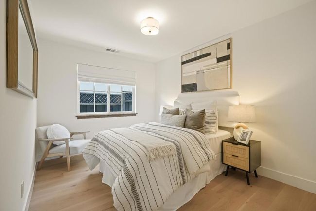 911 Peggy Ln, House other with 4 bedrooms, 3 bathrooms and 2 parking in Menlo Park CA | Image 14