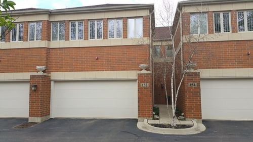 152 Finstad Dr, Libertyville, IL, 60048-1300 | Card Image