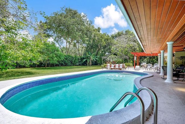 6551 Sw 126 Th St, House other with 5 bedrooms, 3 bathrooms and null parking in Pinecrest FL | Image 36