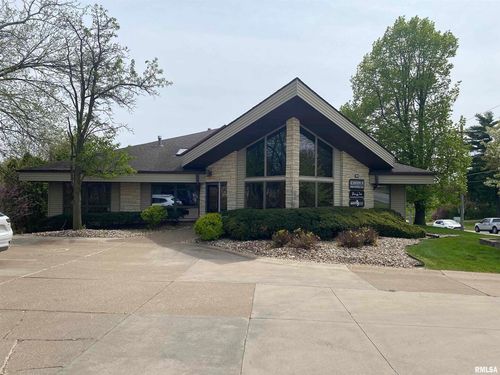 ste-3-3475 Jersey Ridge Rd, Davenport, IA, 52807-2293 | Card Image