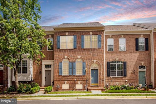 46245 Milthorn Ter, STERLING, VA, 20165-8750 | Card Image