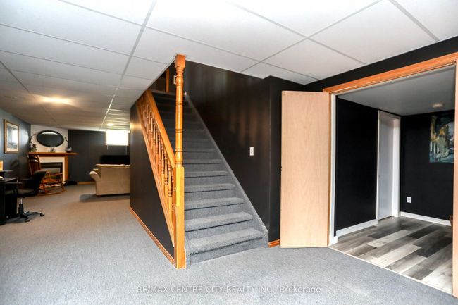 212 Queen St, House other with 4 bedrooms, 3 bathrooms and 6 parking in West Elgin ON | Image 36