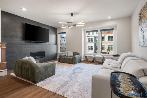 207 Old Ohio St, Henrico, VA, 23231-3007 | Card Image