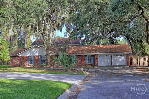 46 River Oaks Rd, Savannah, GA, 31410-1521 | Card Image