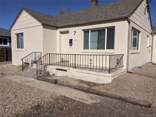698 S 2nd Ave, Brighton, CO, 80601-3012 | Card Image