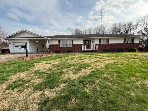 123 E Harvest Ln, Petersburg, IN, 47567-8842 | Card Image