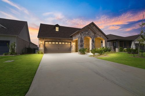 9727 Rockwell Dr, Willis, TX, 77318-1458 | Card Image