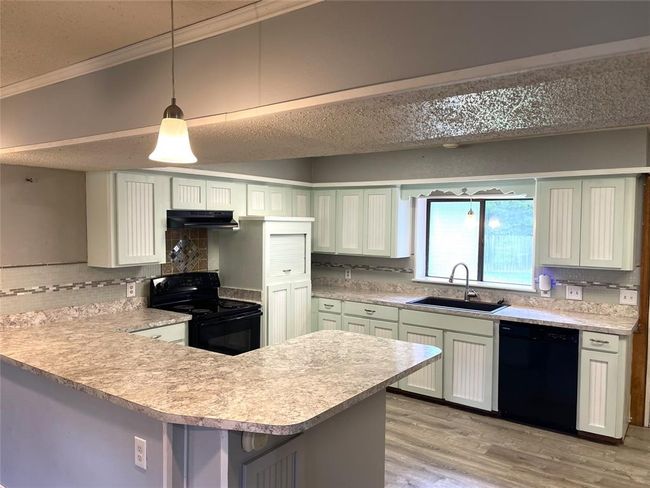 806 Robindale Ln, House other with 4 bedrooms, 4 bathrooms and null parking in Fairfield TX | Image 10