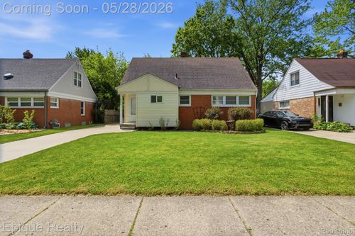 20506 Lancaster St, Harper Woods, MI, 48225-1634 | Card Image