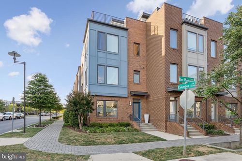 8091 Red Hook St, ROCKVILLE, MD, 20855-2190 | Card Image