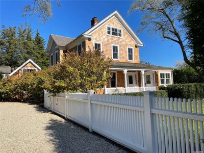 44 Buell Lane, House other with 5 bedrooms, 3 bathrooms and null parking in East Hampton NY | Image 3