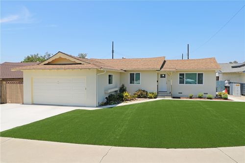 1116 N Center St, Orange, CA, 92867-4837 | Card Image