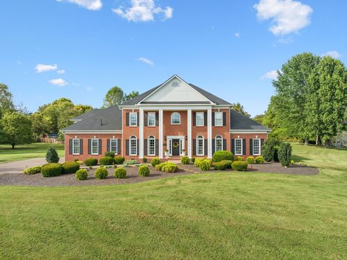 2260 Avery Ct, Franklin, TN, 37067-5064 | Card Image