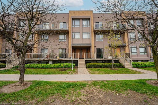 306 - 1070 Progress Ave, House attached with 2 bedrooms, 2 bathrooms and 1 parking in Toronto ON | Image 5