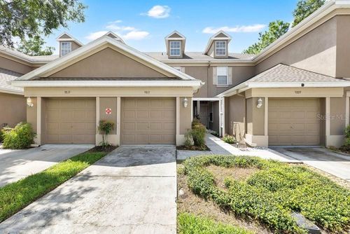 9811 Fan Palm Way, TAMPA, FL, 33610-9040 | Card Image