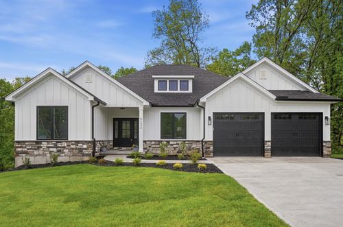 21556 Jaxon Pl, Lawrenceburg, IN, 47025-7960 | Card Image