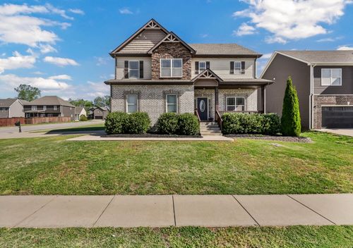 109 Easton Dr, Clarksville, TN, 37043-1689 | Card Image