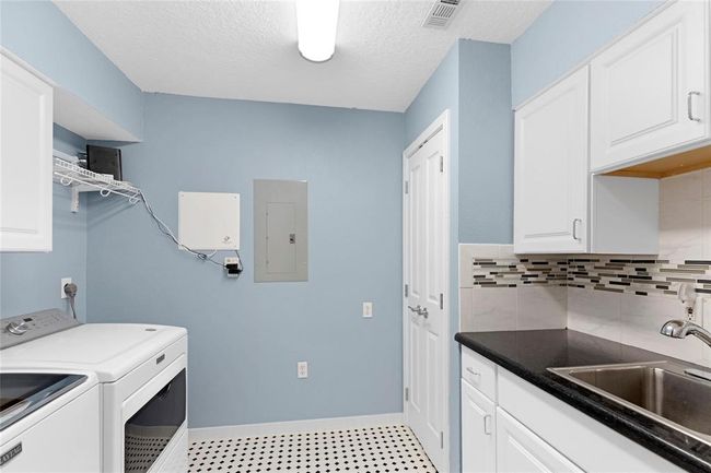 Laundry room | Image 25