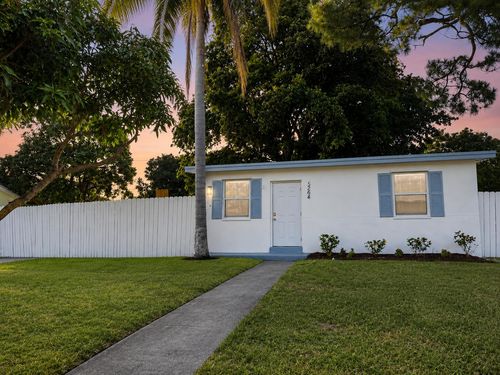 5264 Ne 20th Ave, Pompano Beach, FL, 33064-5641 | Card Image