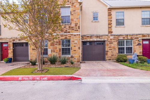 1113 Paniolo Dr, Boerne, TX, 78006-2745 | Card Image