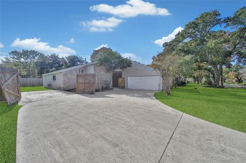 13607 Meisterwood Drive, Houston, TX, 77065 | Card Image