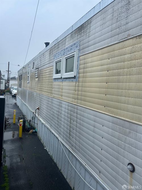 12-10-1700 Camino Plz, San Bruno, CA, 94066 | Card Image