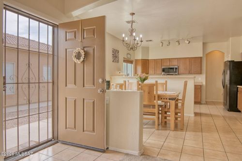 1107 S Speckled Stone Way, Tucson, AZ, 85710 | Card Image