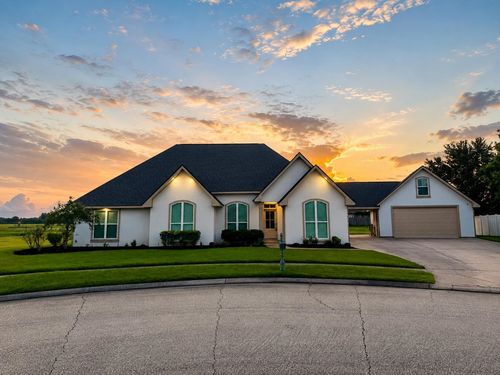 118 Lac Segnette Dr, Luling, LA, 70070-4285 | Card Image