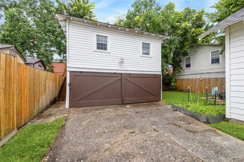a-6816 Sherman St, Houston, TX, 77011-3640 | Card Image