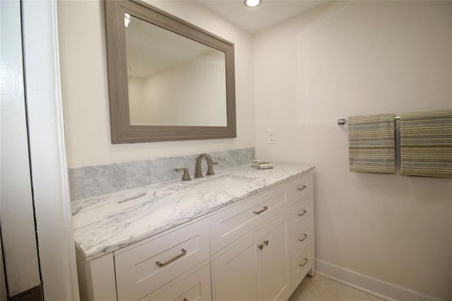 APT-3 - 450 Sw 9 Th St, Home with 2 bedrooms, 2 bathrooms and null parking in Boca Raton FL | Image 14