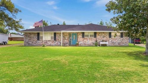 607 Lockwood Ct, Lake Charles, LA, 70605-4457 | Card Image