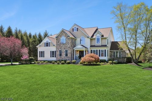 1 Jordan Ct, Long Valley, NJ, 07853-3096 | Card Image