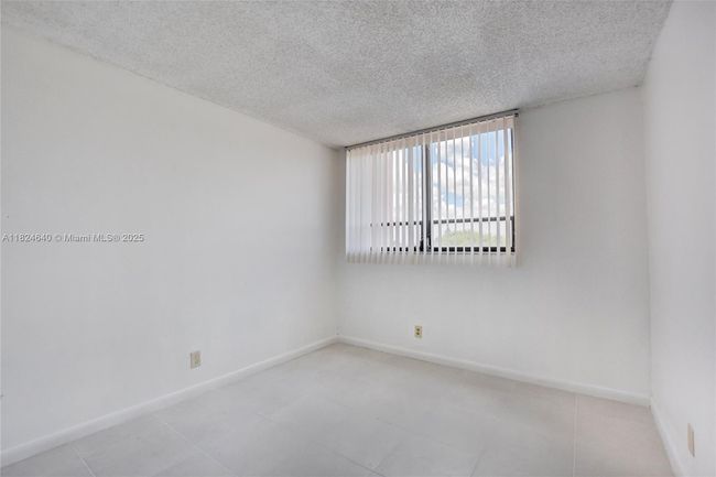 APT-401 - 1750 N Congress Ave, Condo with 2 bedrooms, 2 bathrooms and null parking in West Palm Beach FL | Image 24