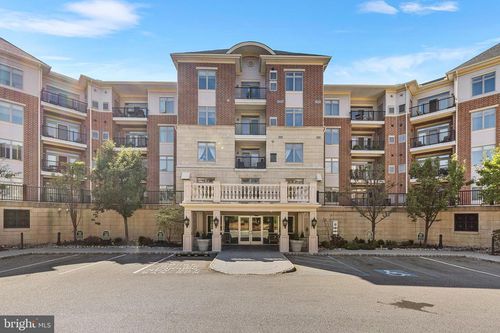 548 Carson Ter, HUNTINGDON VALLEY, PA, 19006-4721 | Card Image