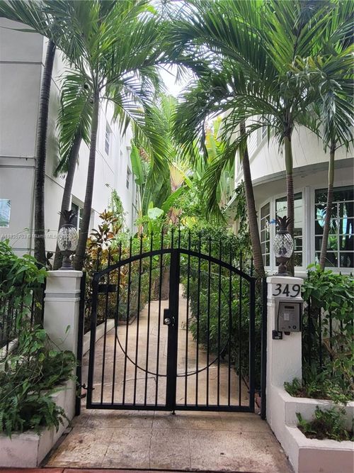 apt-b103-349 Meridian Ave, Miami Beach, FL, 33139-8795 | Card Image