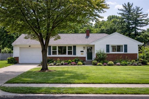 2802 Pease Lane, Sandusky, OH, 44870 | Card Image