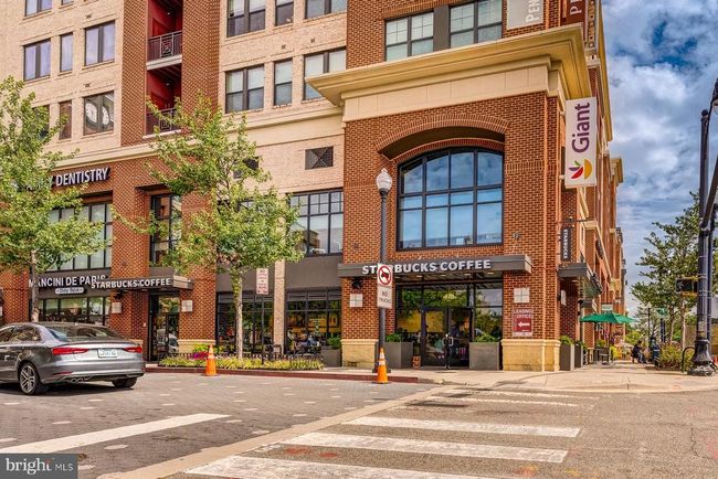 APT-202 - 1107 S Walter Reed Dr, Condo with 2 bedrooms, 2 bathrooms and null parking in Arlington VA | Image 32