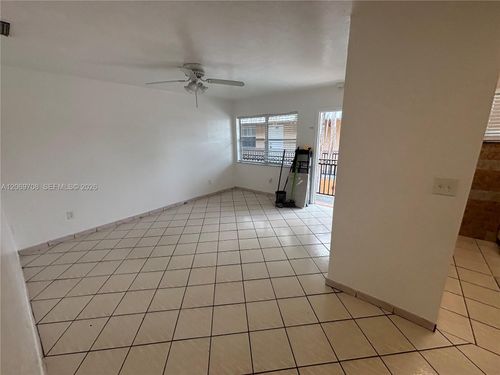 212-7841 Johnson St, Pembroke Pines, FL, 33024-6807 | Card Image