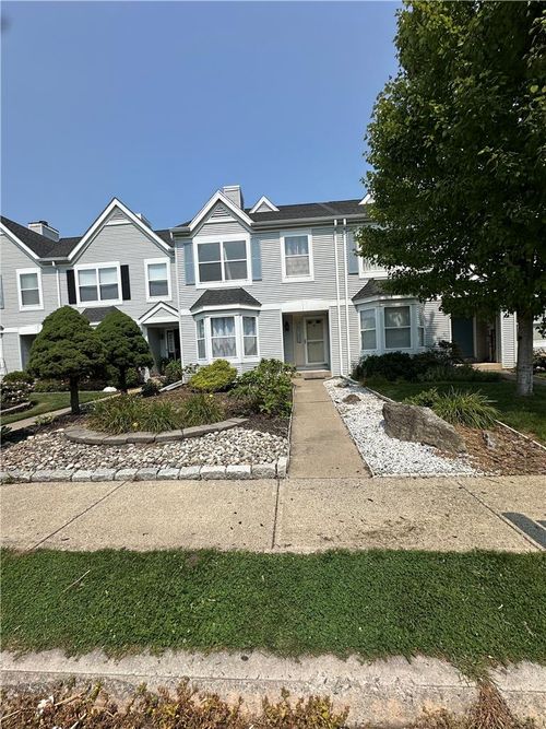 309 Hill Rd, Whitehall, PA, 18052-6219 | Card Image