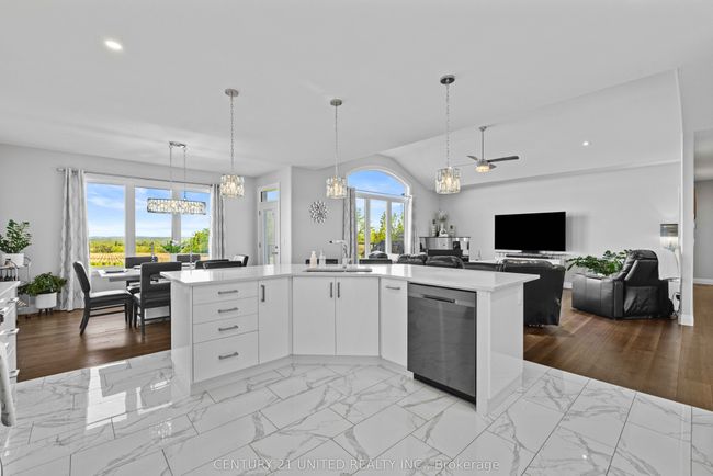 1669 Stewart Line, House other with 5 bedrooms, 3 bathrooms and 10 parking in Cavan ON | Image 9
