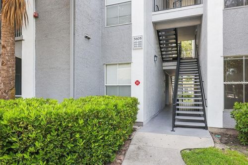 unit-204-5605 Legacy Crescent Pl, RIVERVIEW, FL, 33578-2803 | Card Image