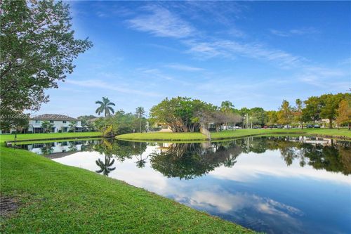 apt-204-6245 47th Mnr, Davie, FL, 33314-4448 | Card Image