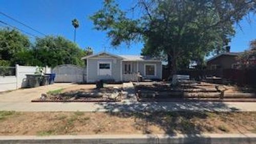 368 N Recreation Ave, Fresno, CA, 93702-2645 | Card Image