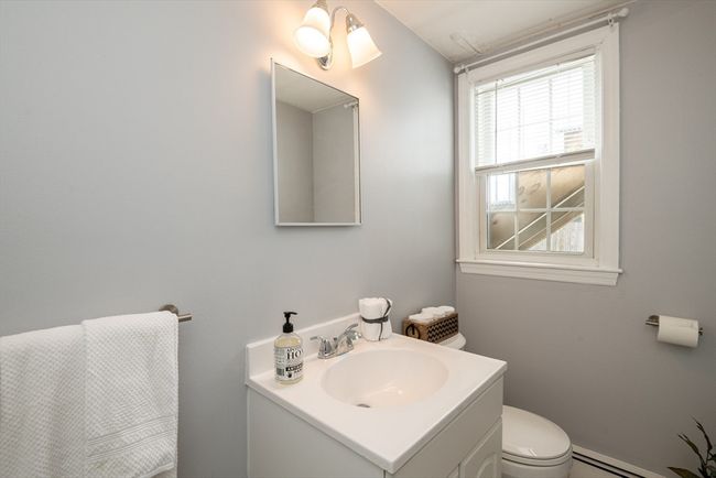 242 Bancroft Ave, House other with 4 bedrooms, 2 bathrooms and 4 parking in Reading MA | Image 33
