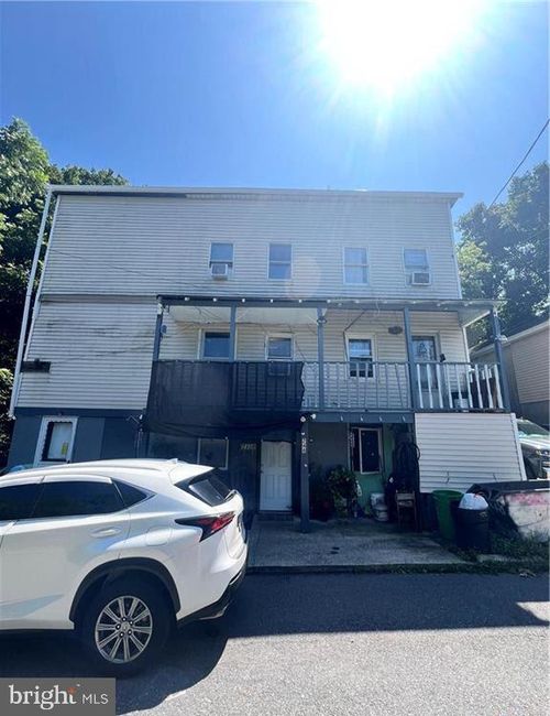 248 E Snyder Ave, Lansford, PA, 18232-1512 | Card Image