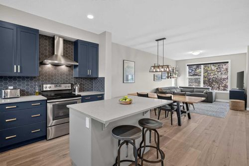 1270 Walden Dr Se, Calgary, AB, T2X2H5 | Card Image