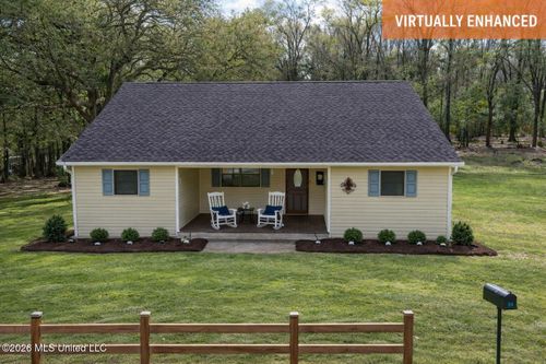 28 W M Stewart Road, Carriere, MS, 39426 | Card Image