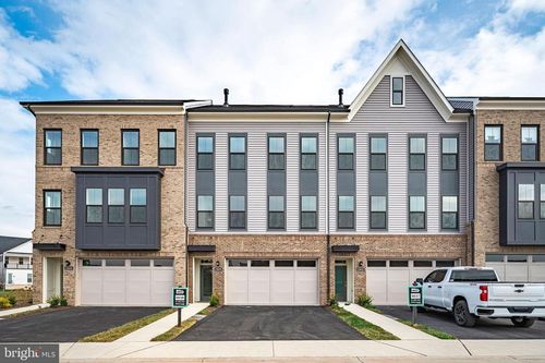 23630 Winterday Dr, ASHBURN, VA, 20148-7812 | Card Image